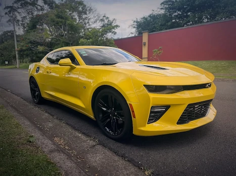 Rear right side view of 2018 Chevrolet Camaro RS