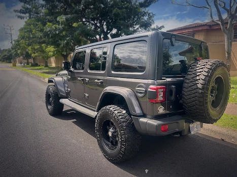 Rear right side view of 2018 Jeep Wrangler JL