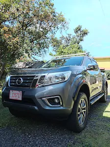 Nissan Frontier XE 4X4 MT